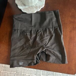 Set Active Brown Bike Shorts